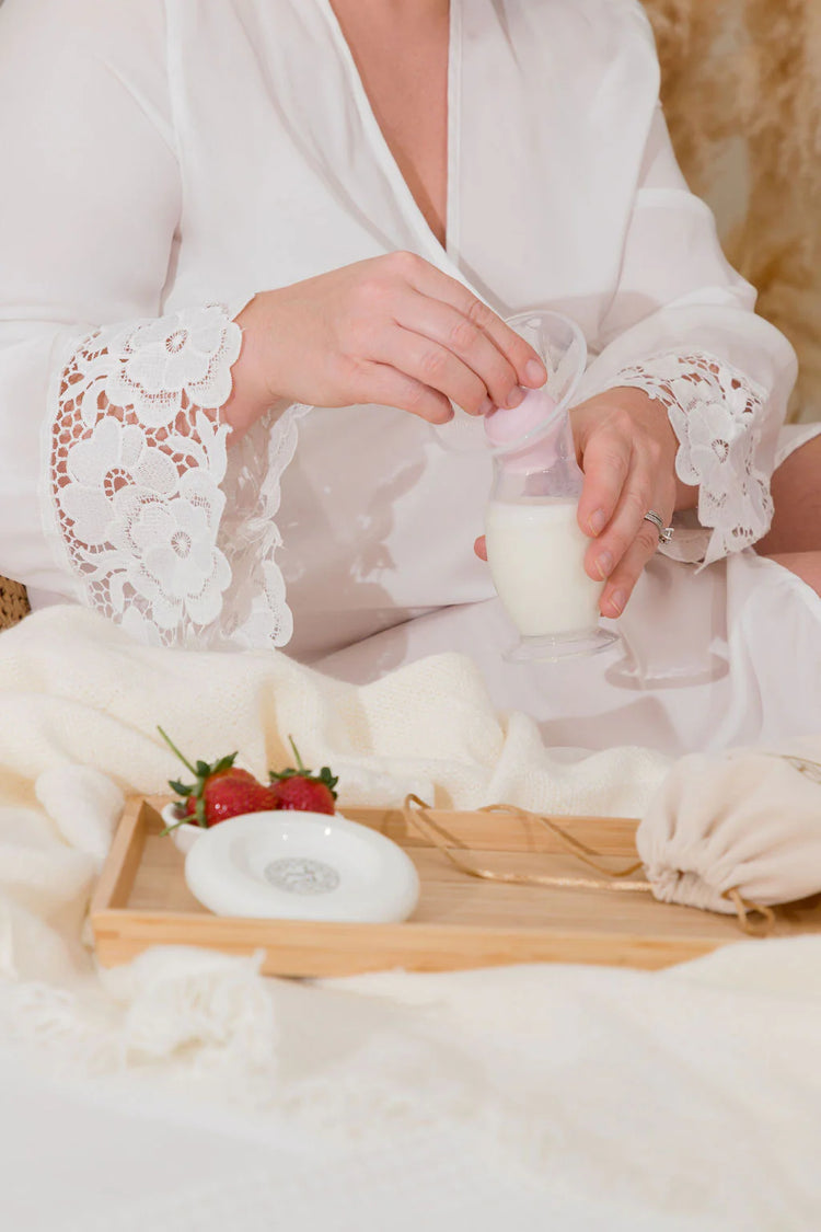 BREASTIE Milk Saver