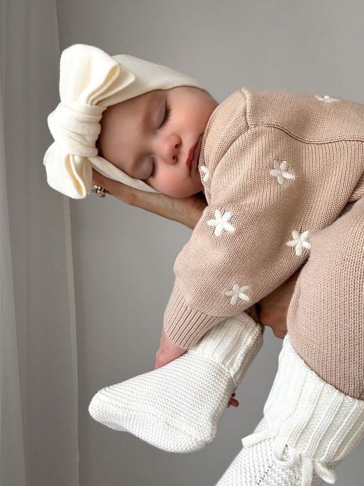 BOOTIES | MILK (Plain)