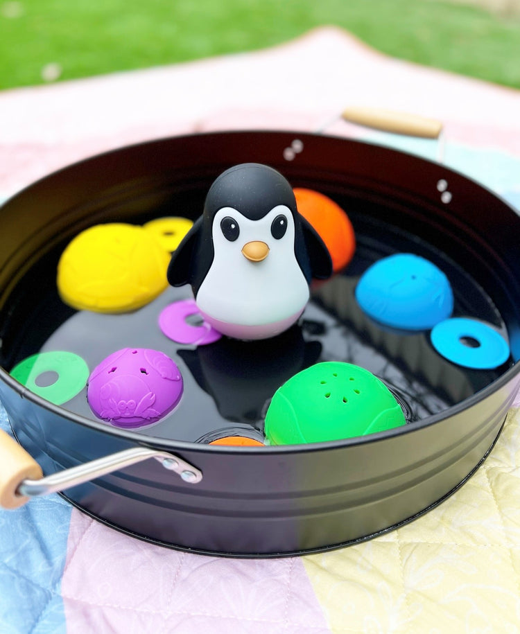 Penguin Wobble - Black