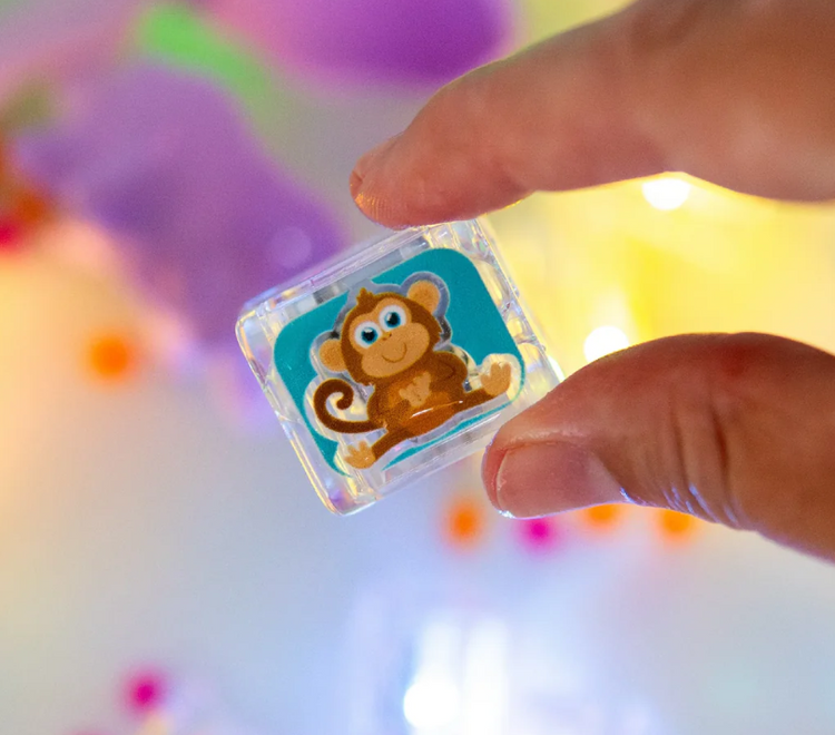 Limited Edition Light-Up Cubes, 6-Pack Zoo Animals