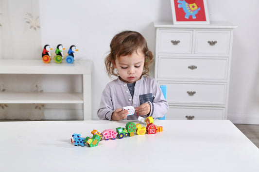 Lacing Blocks | Farm Animals